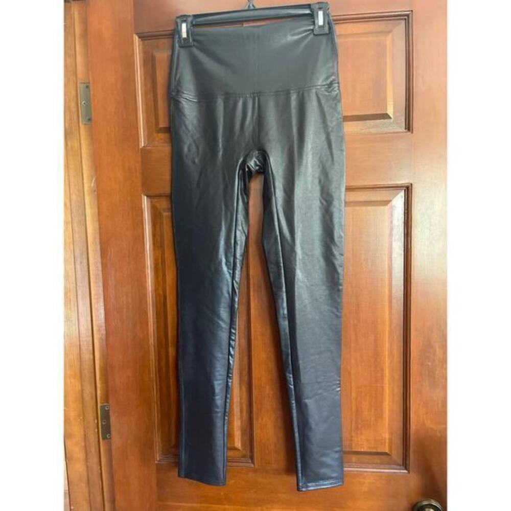 Jane & Bleecker shiny leggings large